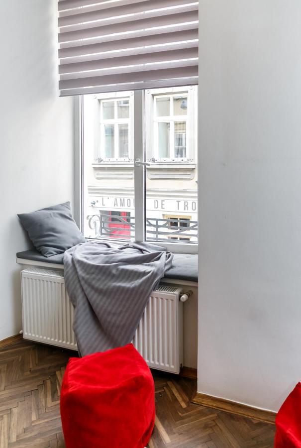 Main Square Apartment Good Stay In The City Center Lviv Exterior photo