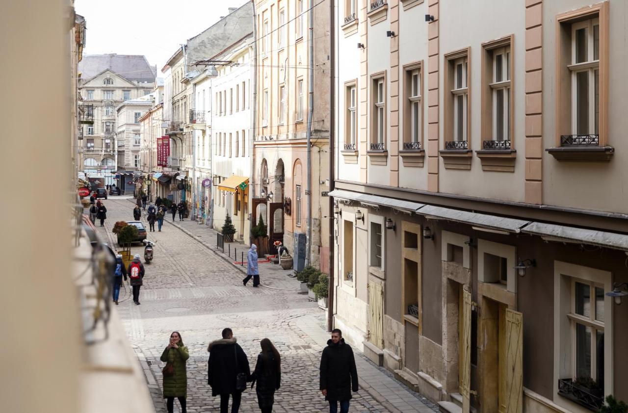 Main Square Apartment Good Stay In The City Center Lviv Exterior photo